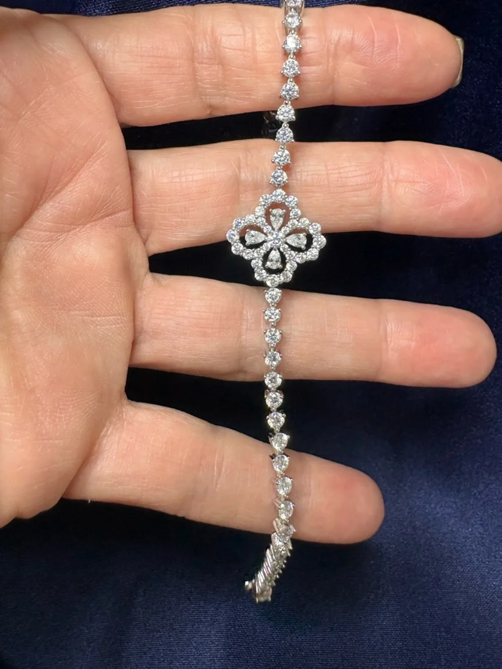 Bracelet Sterling Silver Clover Rhinestone Tennis Bracelet w/Safety Clasp